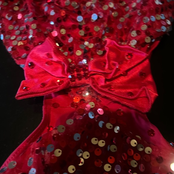 Weismann MC red sequin body suit dance costume. - Picture 3 of 6